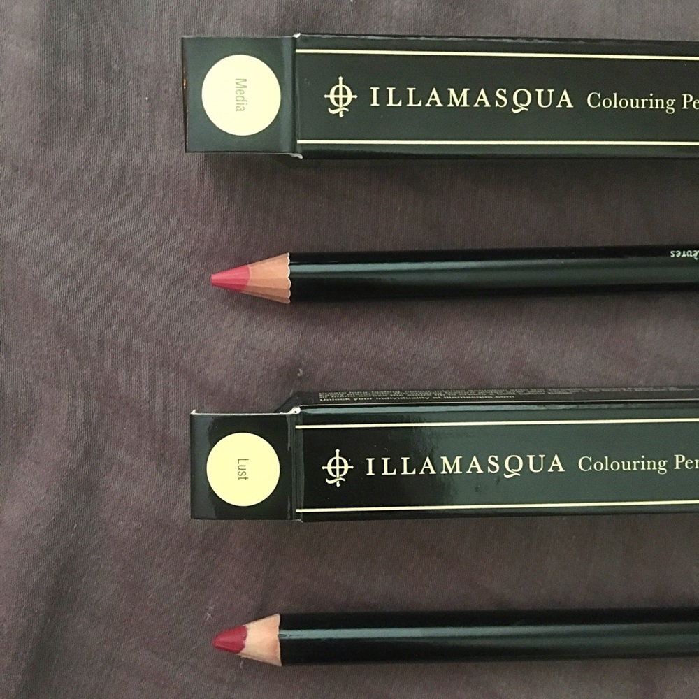 Illamasqua Lip Pencil Duo in Lust & Media - Picture 2 of 2